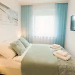 Apartament Onholiday Ulica Generala Maczka *